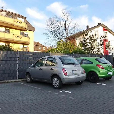 Modernes Studio-apartment Mit Privatem Stellplatz Fuer Bis Zu 4 Personen Nur Wenige Minuten Zur Mosel & Stadt * Coblença