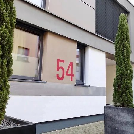 Apartment Neu - Gemuetliches Und Modernes Mit Stellplatz *