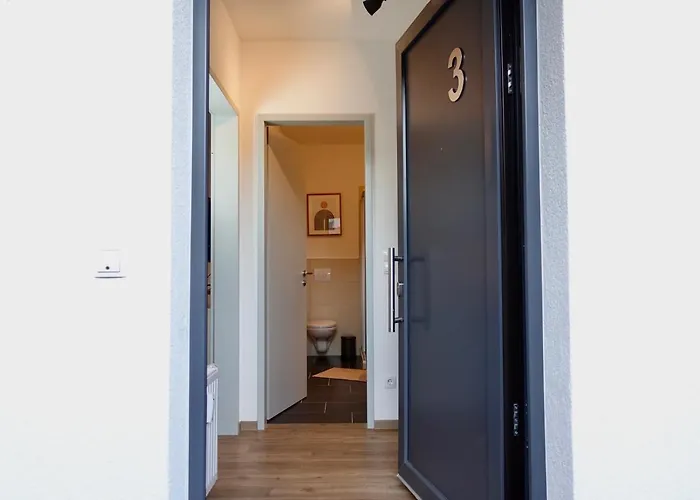 Modernes Studio-apartment Mit Privatem Stellplatz Fuer Bis Zu 4 Personen Nur Wenige Minuten Zur Mosel & Stadt 아파트